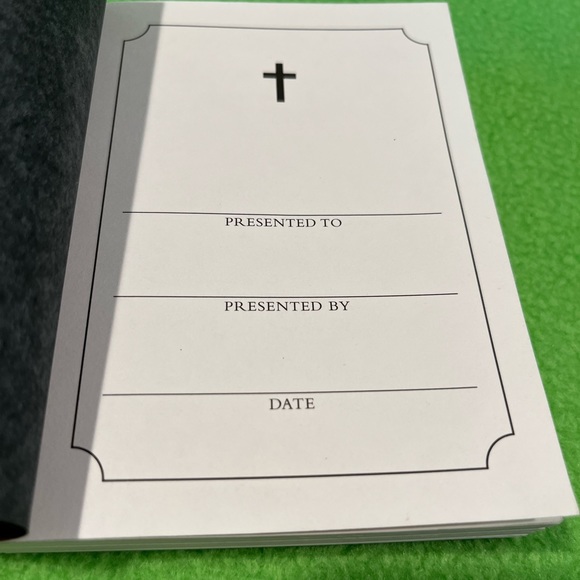 Strength for Service to God & Country Military Devotional Messages book - Picture 2 of 3